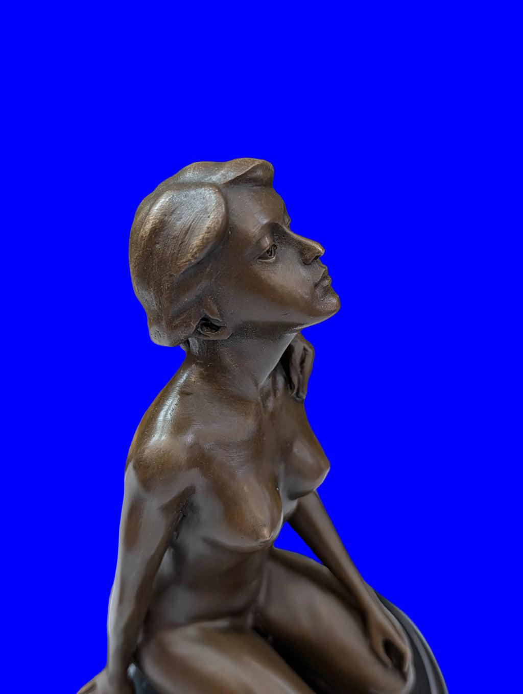 Bronzefigur Lady präsentiert ihre Schönheit – Top Skulptur, Sammlerstück