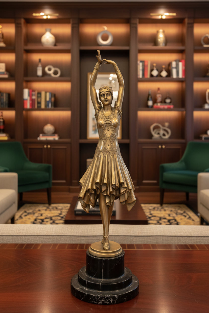 Vergoldete Bronzefigur – 45 cm, Edles Sammlerstück