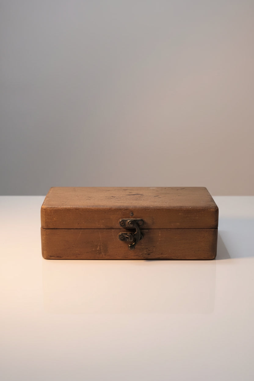 Poids anciens en pierre pour balances – Ensemble complet dans coffret en bois